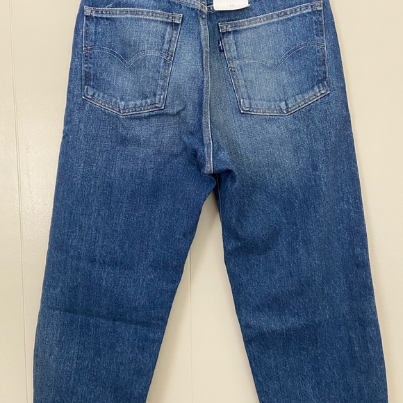 Levi’s Made in Japan medium wash barrel jeans. - Picture 3 of 6